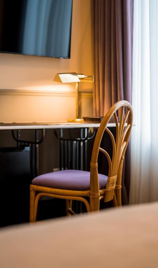 Communal Hotel Koetaisi Buitenkant foto